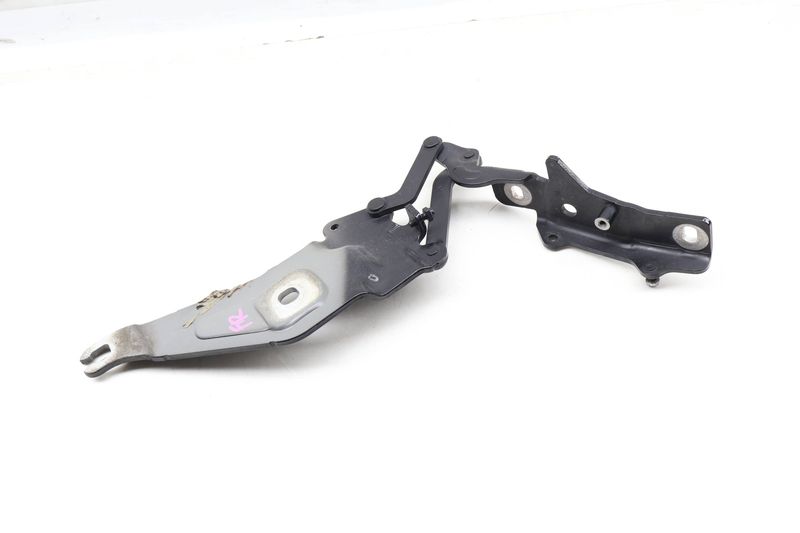 Hood Hinge 41007208628 — Used (SKU 629778)