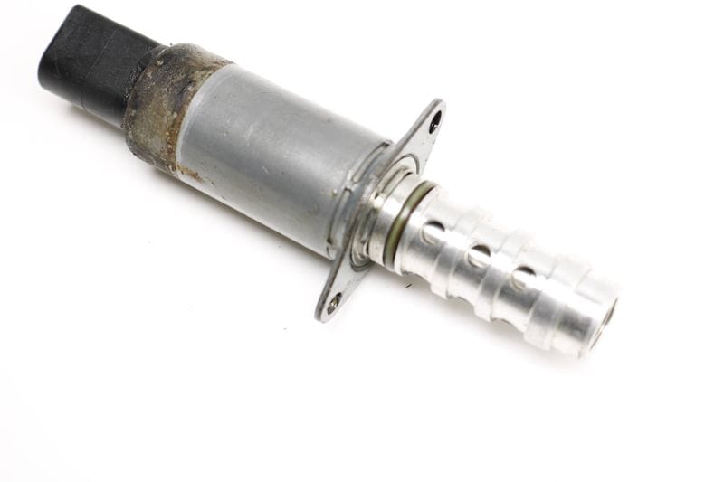 Cam / Camshaft Valve Solenoid 03H906455 — Used (SKU 307857)