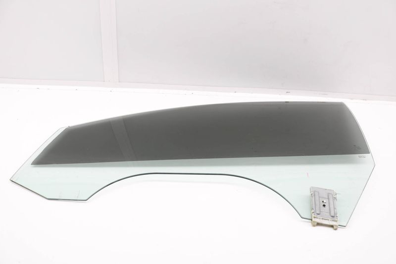 Door Window Glass 3C8845201A — Used (SKU 305491)