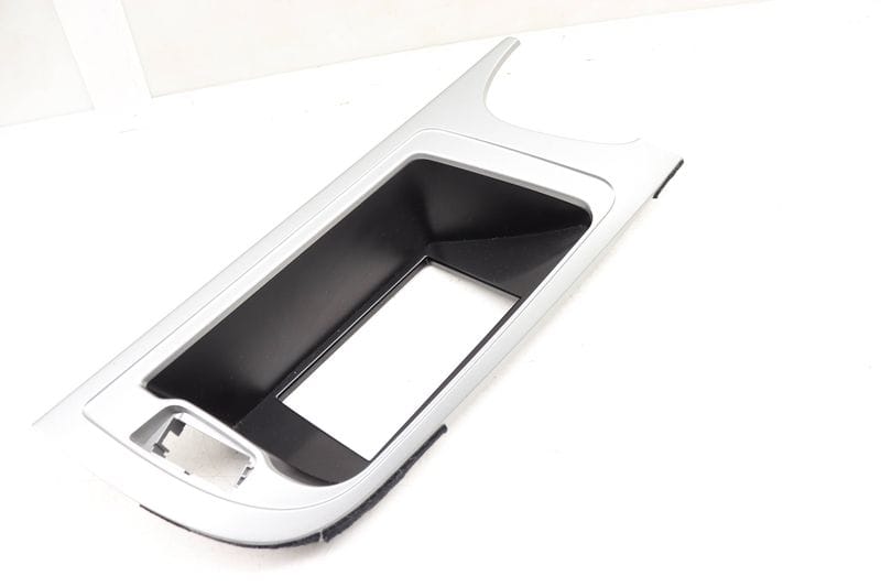 Center Dash Display Trim Bezel 8K1857186G — Used (SKU 551822)