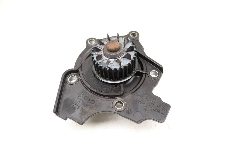Coolant / Water Pump 06H121008N — Used (SKU 552100)