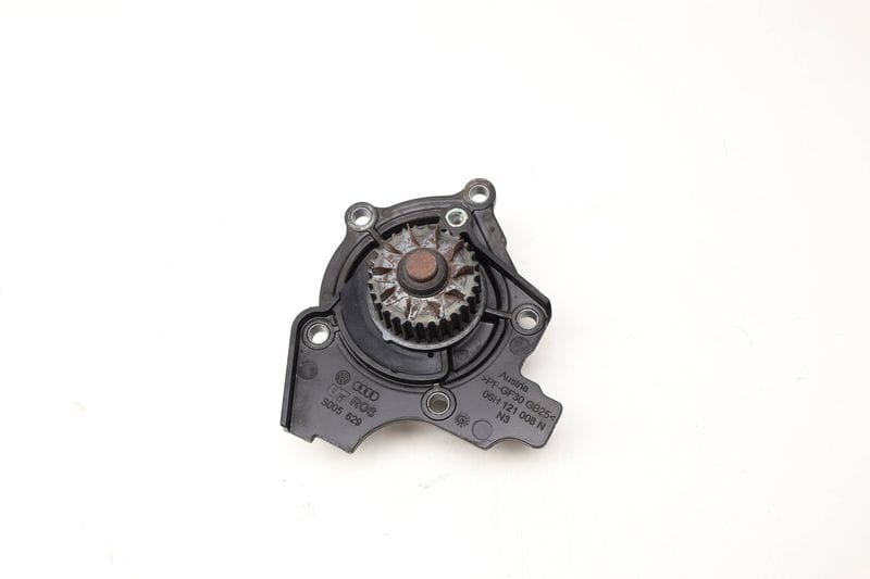 Coolant / Water Pump 06H121008N — Used (SKU 608911)