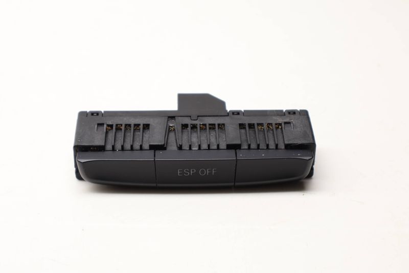 ESP Switch / Button 8K0959673 — Used (SKU 608713)
