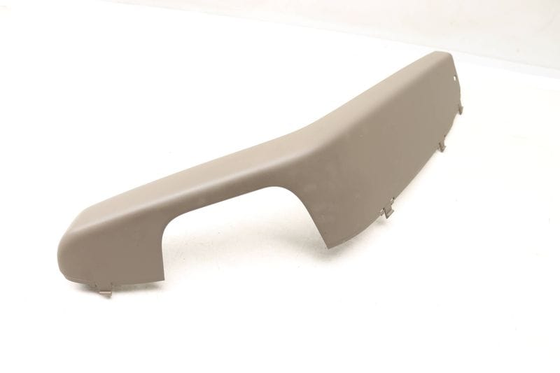 Door Armrest Trim Panel 8K1867586A — Used (SKU 551811)
