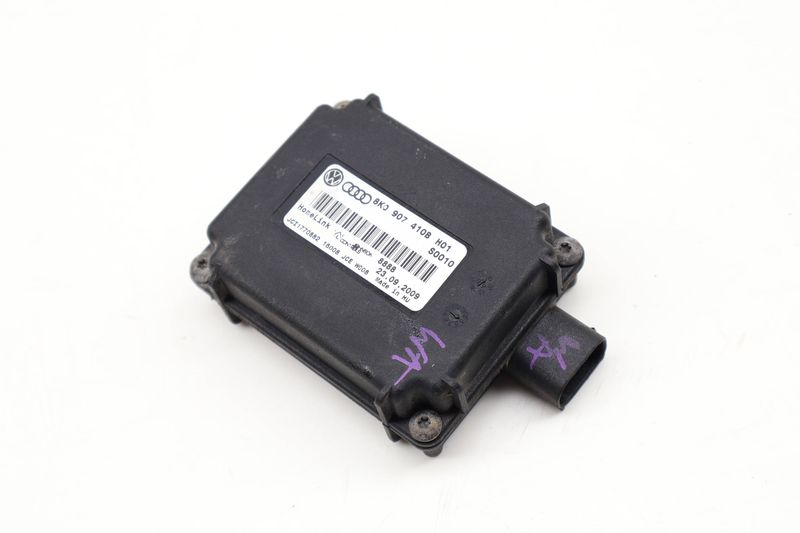 Homelink Garage Door Control Module 8K0907410B — Used (SKU 608822)