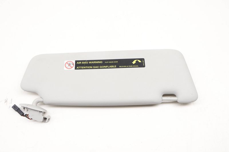 Sun Visor / Mirror 8K0857551L — Used (SKU 608707)