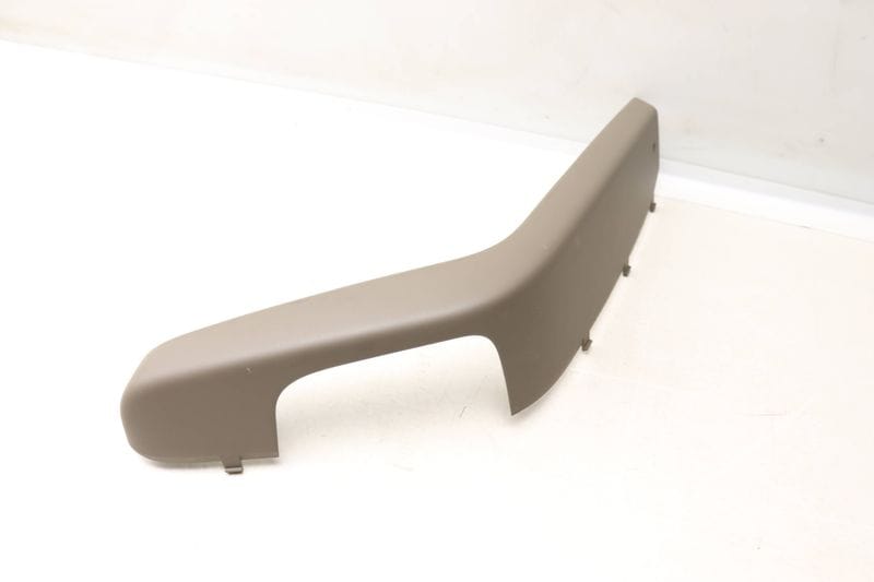 Door Armrest Trim Panel 8K0868824 — Used (SKU 551813)