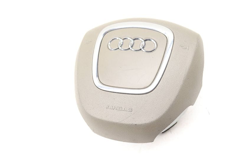Steering Wheel Airbag / Air Bag 8K0880201A — Used (SKU 551823)