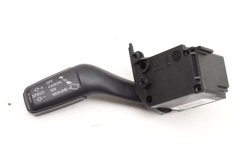 Cruise Control Switch / Stalk 4E0953521B — Used (SKU 455649)