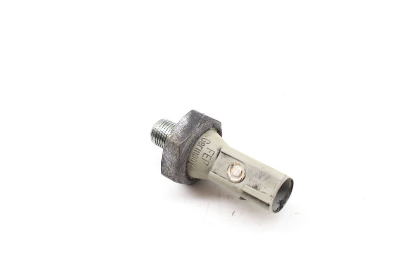 Engine Oil Pressure Sensor (1-PIN) 038919081P — Used (SKU 664804)