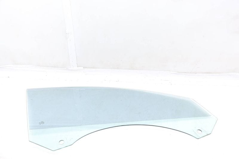 Door Window Glass 4F0845202D — Used (SKU 665044)
