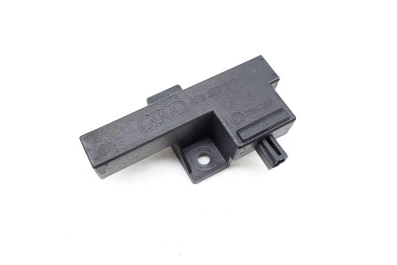 Kessy / Keyless Entry Antenna 4F0907247 — Used (SKU 664764)