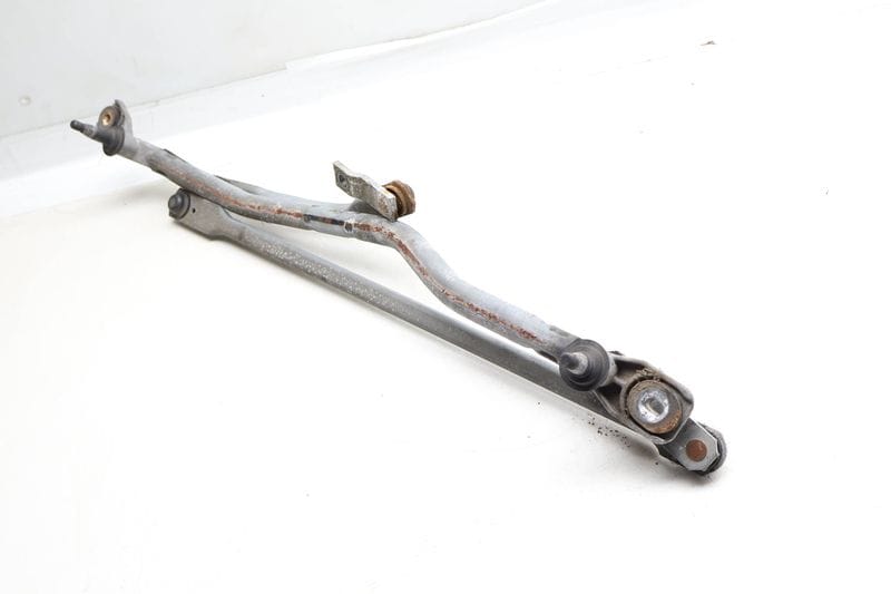 Windshield Wiper Transmission Bracket 4F1955023K — Used (SKU 664922)