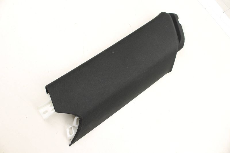 Upper C Pillar Trim / Lining 8R0867288B — Used (SKU 267687)