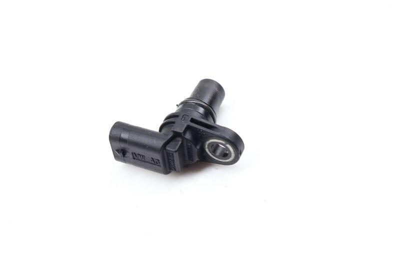Cam / Camshaft Position Sensor 07L905163A — Used (SKU 684852)