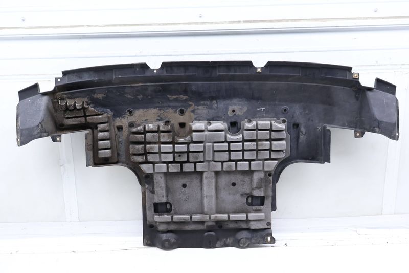Belly Pan / Sound Baffle 7L8825285C — Used (SKU 685203)