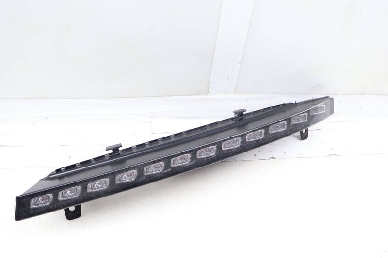 Bumper LED Turn Signal / Light 4L0953041D — Used (SKU 684934)