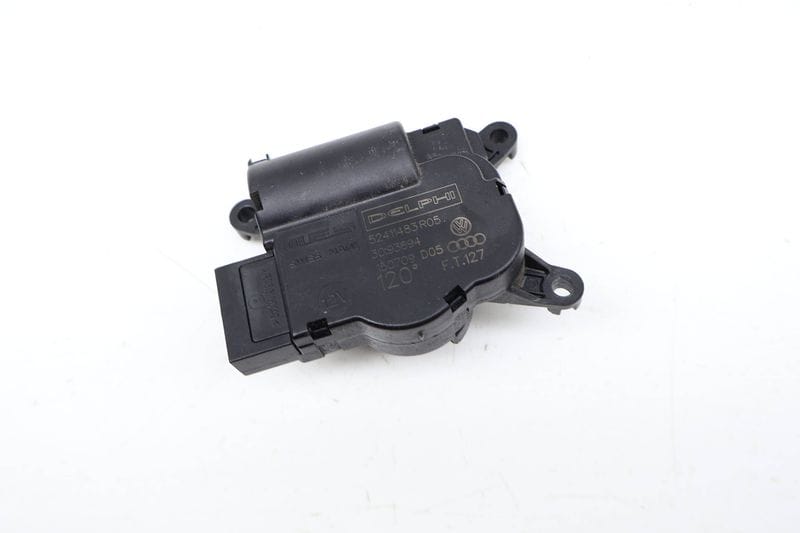 HVAC Flap / Servo Air Motor / Actuator 7L0907512H — Used (SKU 684755)