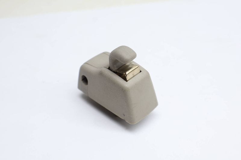 Sun Visor Clip / Bracket 4L0859561 — Used (SKU 684822)