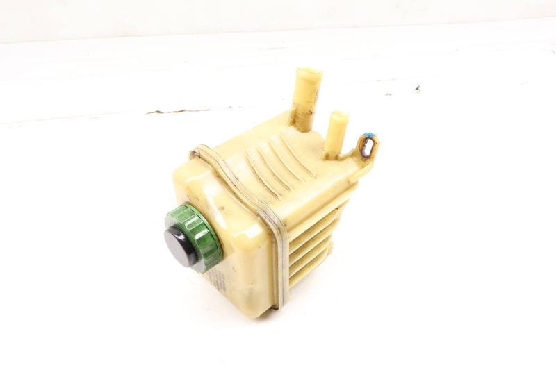 Power Steering Reservoir / Tank 7L6422371E — Used (SKU 685098)