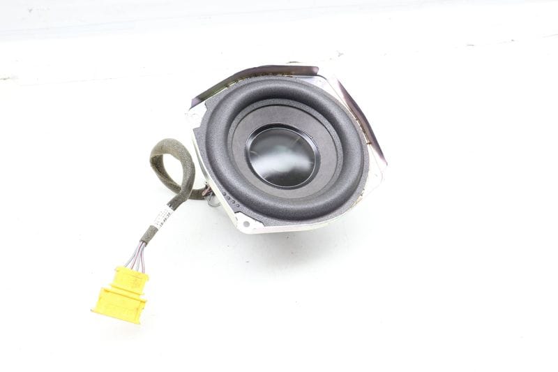 Bose Speaker / Subwoofer 4L0035382B — Used (SKU 685003)