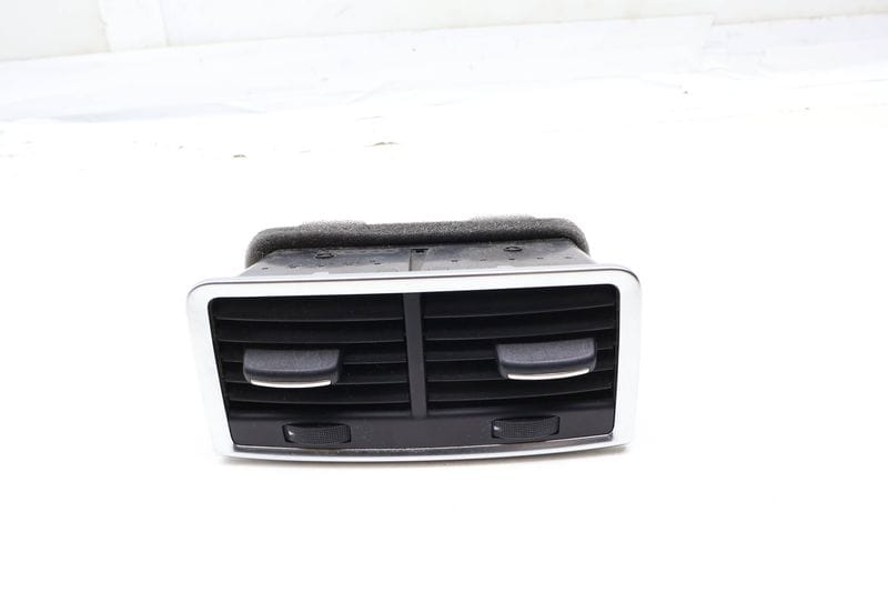Center Air Vent 4L0819203K — Used (SKU 684961)