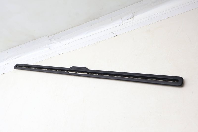 Door / Window Sun Shade Trim 4L0861333 — Used (SKU 684969)