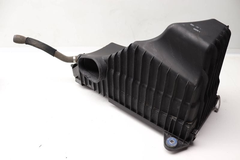 TDI Engine Air Filter Box / Housing - Lower Half 7L6129607AJ — Used (SKU 564034)