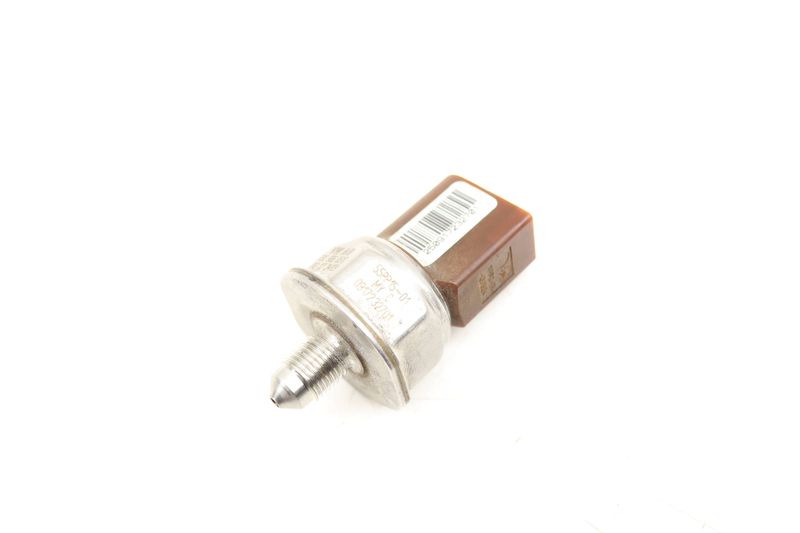 Fuel Pressure Sensor 03C906051C — Used (SKU 554371)