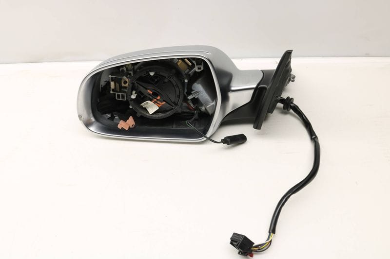 Side View Door Mirror w/ Memory 8T1857409AK — Used (SKU 403136)
