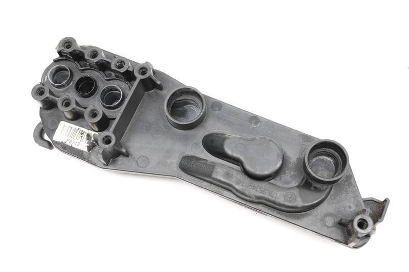 Radiator Mount Plate 17117534907 — Used (SKU 309584)