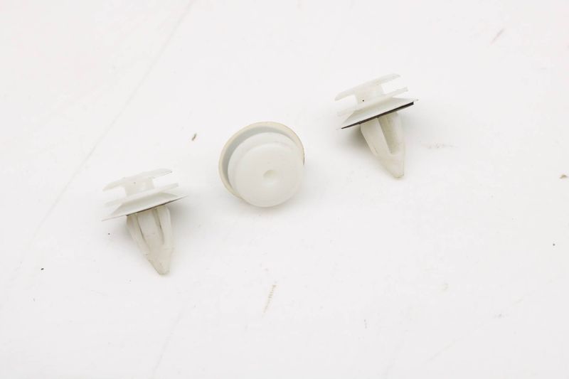 Door Panel Clip Set (3) 51418224768 — Used (SKU 351830)