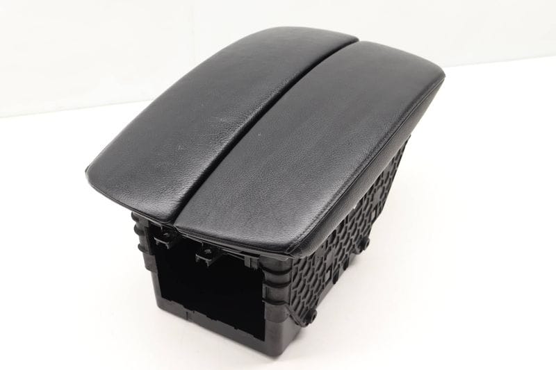 Console Armrest / Arm Rest — Used (SKU 423705)