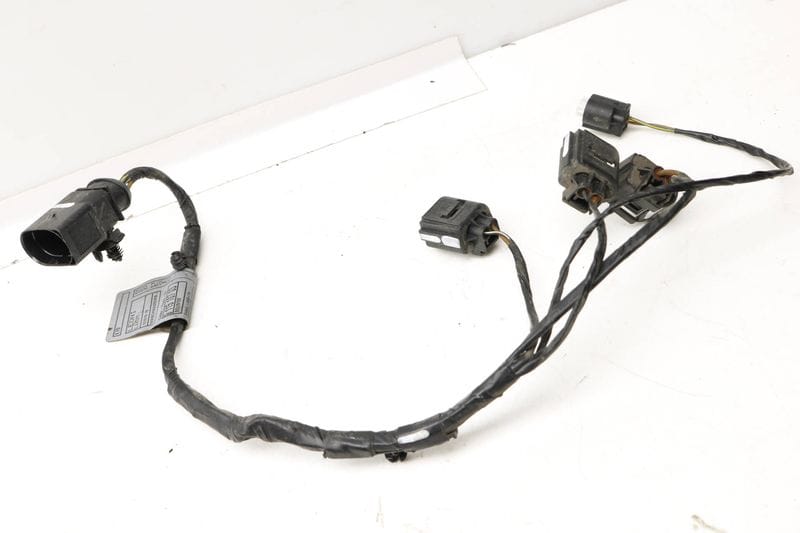 Windshield Washer Reservoir Wiring Harness 61129115107 — Used (SKU 356654)