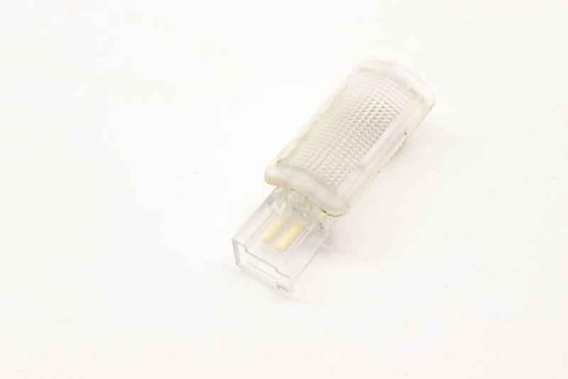 Interior Light 1648200321 — Used (SKU 594593)