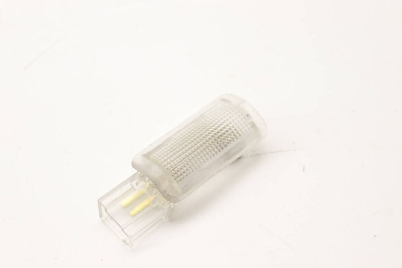 Interior Light 1648200321 — Used (SKU 594596)
