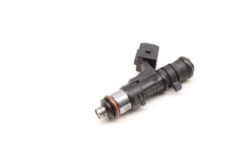 Fuel Injector 9A160512400 — Used (SKU 476082)