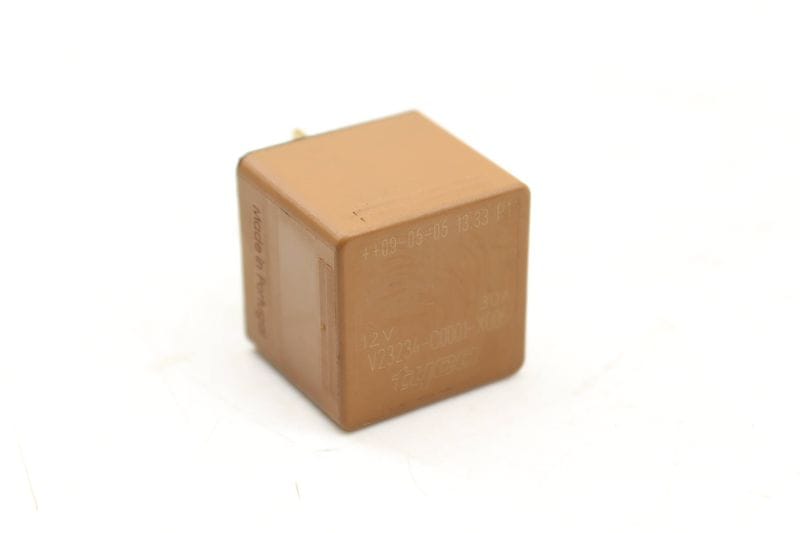 Multifunction Relay 99965701390 — Used (SKU 476536)