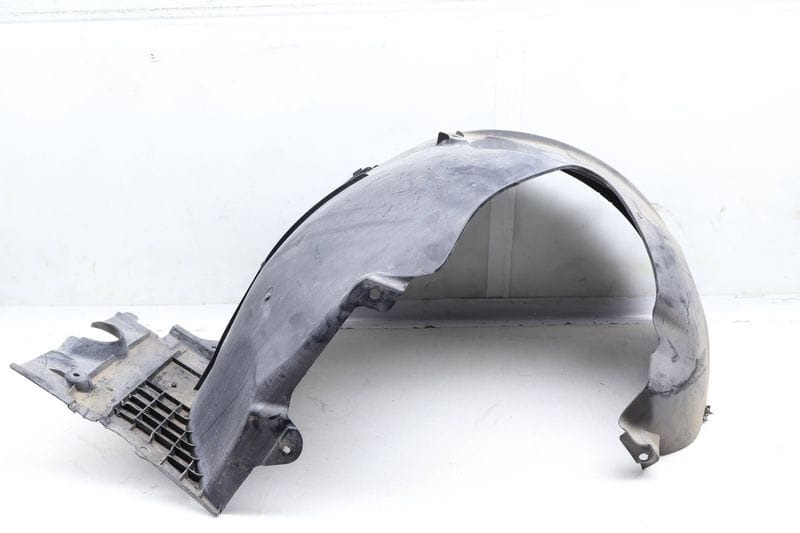 Fender Liner / Wheel Housing Cover 97050412501 — Used (SKU 643001)