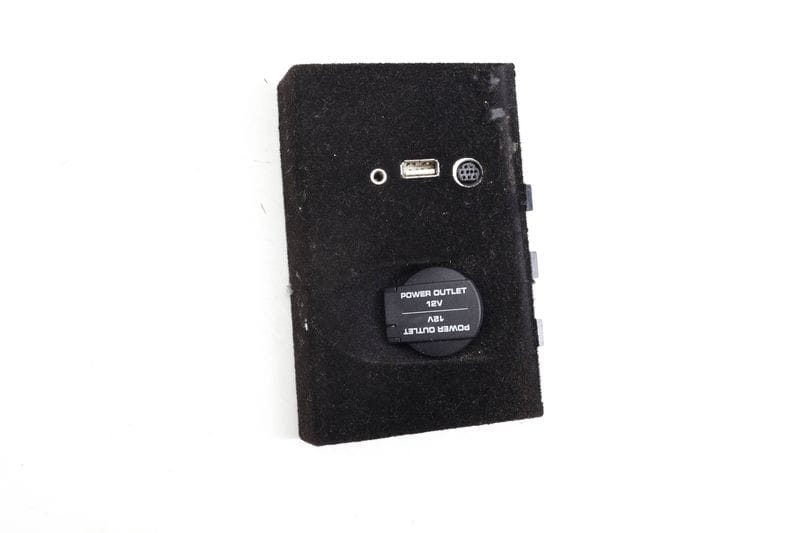 USB / Power Outlet / Trim 97055334502 — Used (SKU 642809)