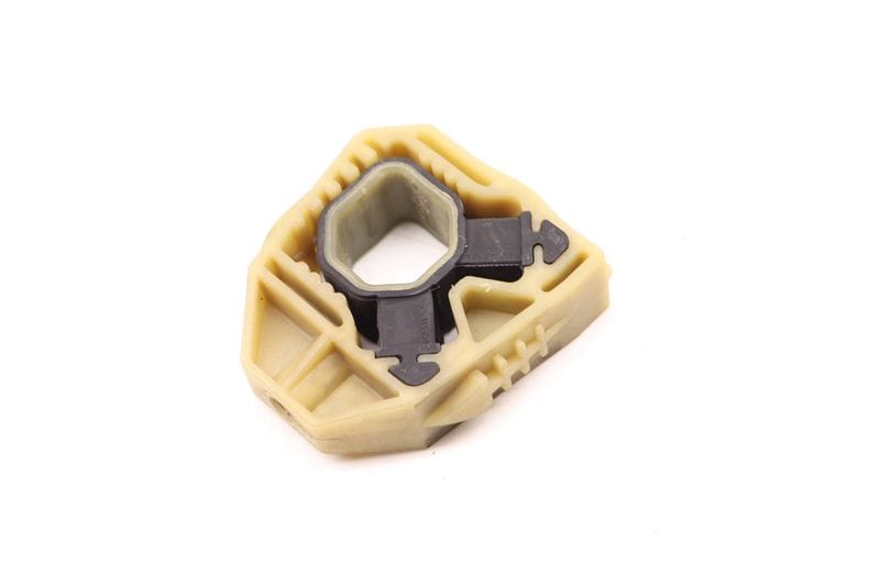 Upper Radiator Mount / Bracket 1K0121367G — Used (SKU 427045)