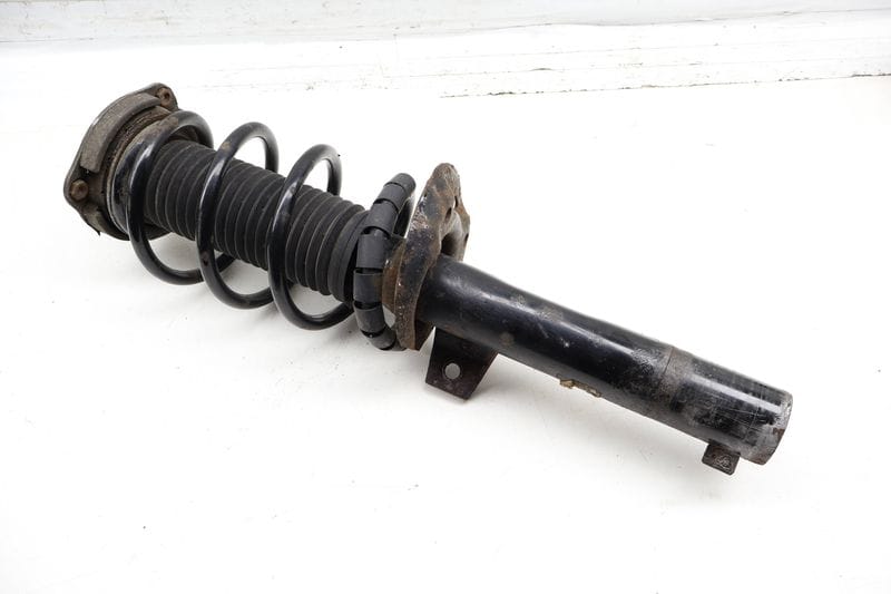 Strut Shock / Spring Assembly 5N0413031AC — Used (SKU 711567)
