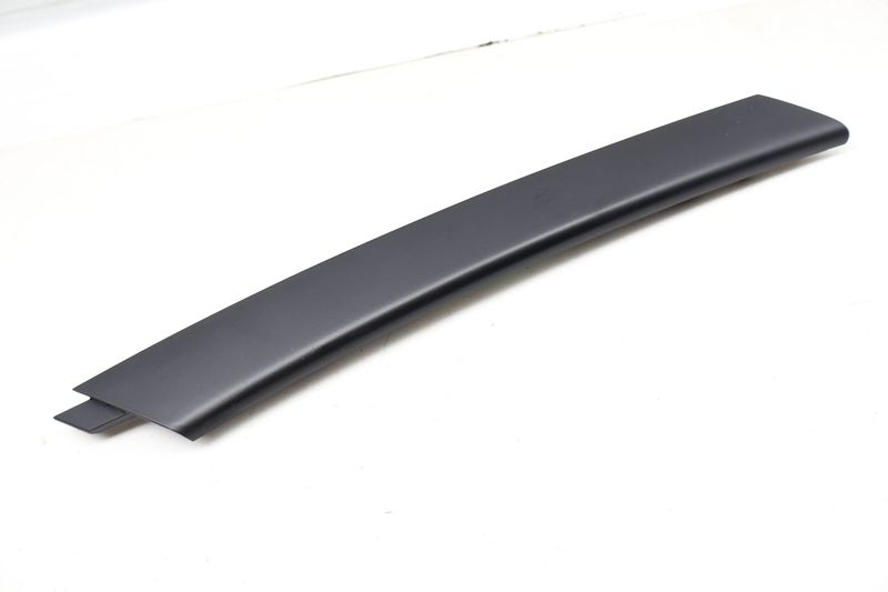 Door Panel Grab Handle Trim 5N0867171D — Used (SKU 711223)