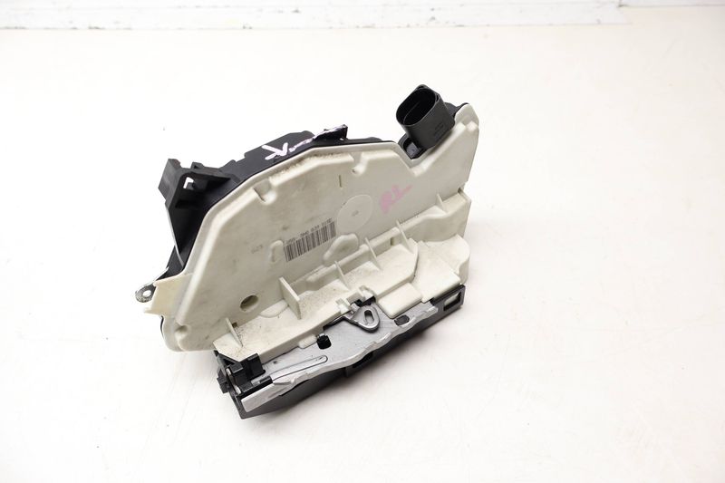 Door Latch / Lock Actuator 5N0839015E — Used (SKU 711431)