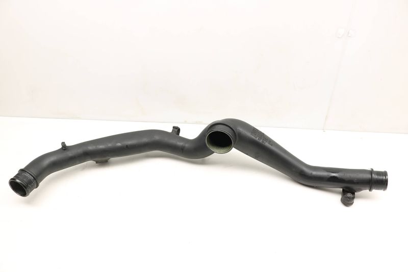 Turbo Intercooler Hose / Tube 7L6145792E — Used (SKU 412675)