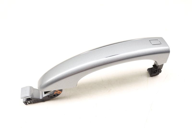 Exterior Door Handle 8T0837205A — Used (SKU 503158)