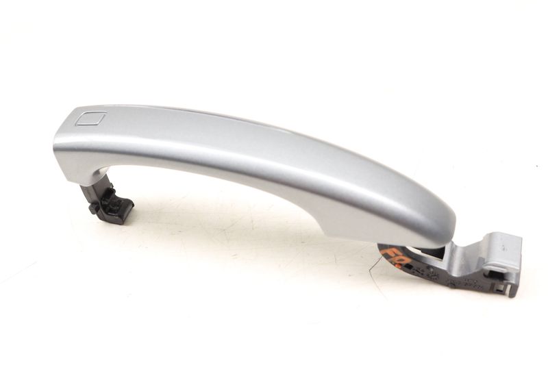 Exterior Door Handle 8T0837205A — Used (SKU 503159)
