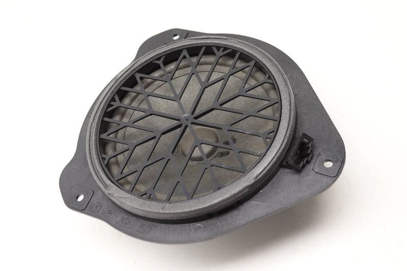 Speaker / Woofer 8T0035411 — Used (SKU 603795)