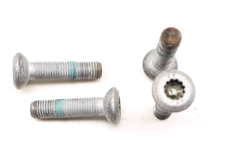 Spindle / Wheel Bearing Screw Bolt Set (4) WHT000237B — Used (SKU 446042)