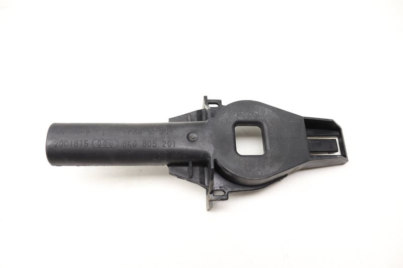 Lower Radiator Mounting Bracket 8K0805201 — Used (SKU 468009)